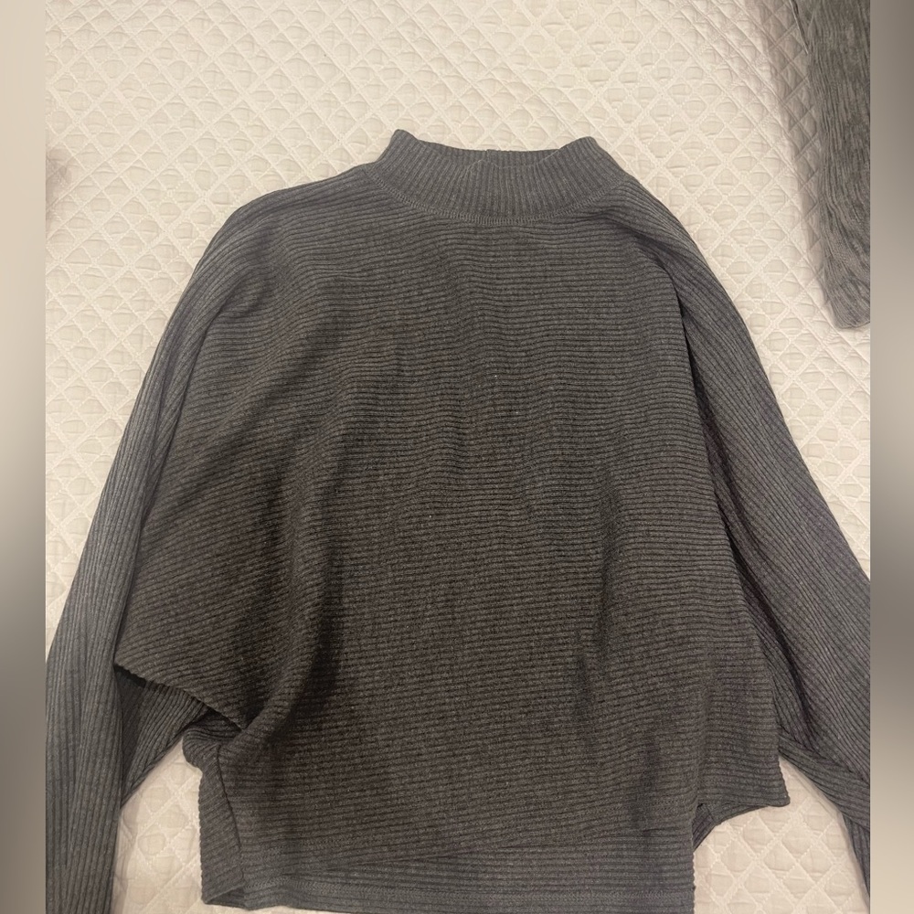 Gray mock neck long sleeve